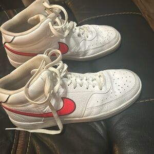 Nike white and pink shoes